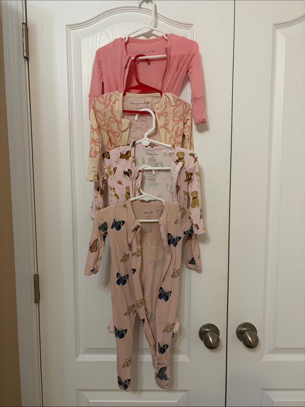 Set bundle lot of 4 Baby Girl Bamboo Sleepers Pajamas Kyte Tiny Kind 0-3M & 3-6M